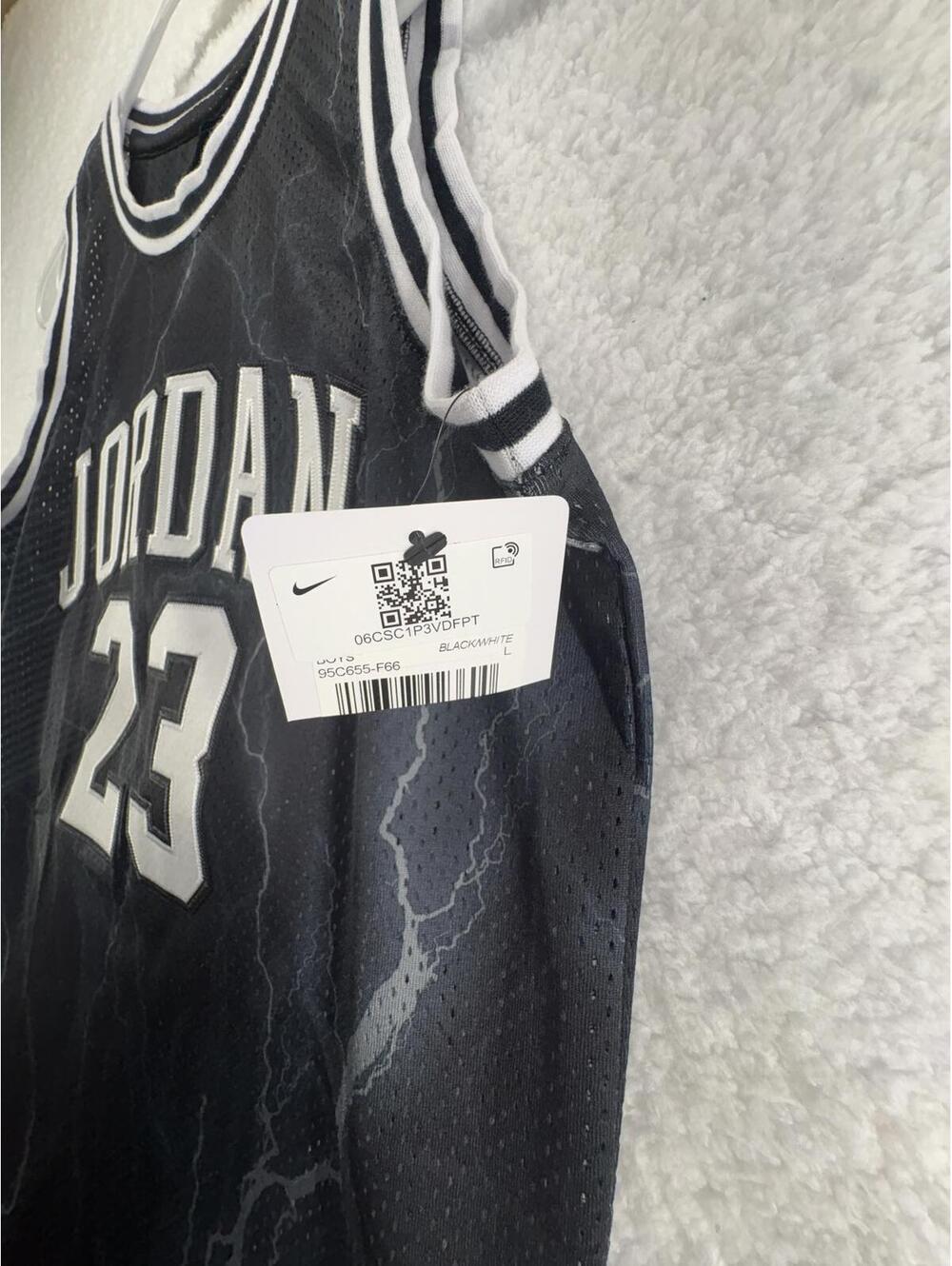 Jordan Jersey All Over Print #23 Sleeveless Tank Sewn Patches Kids Large - Picture 5 of 7